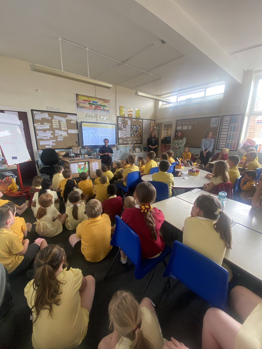 St Edmund’s and St Thomas’ Primary School tweet media