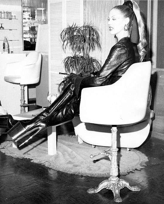 Mistress Antoinette #VintageFetish