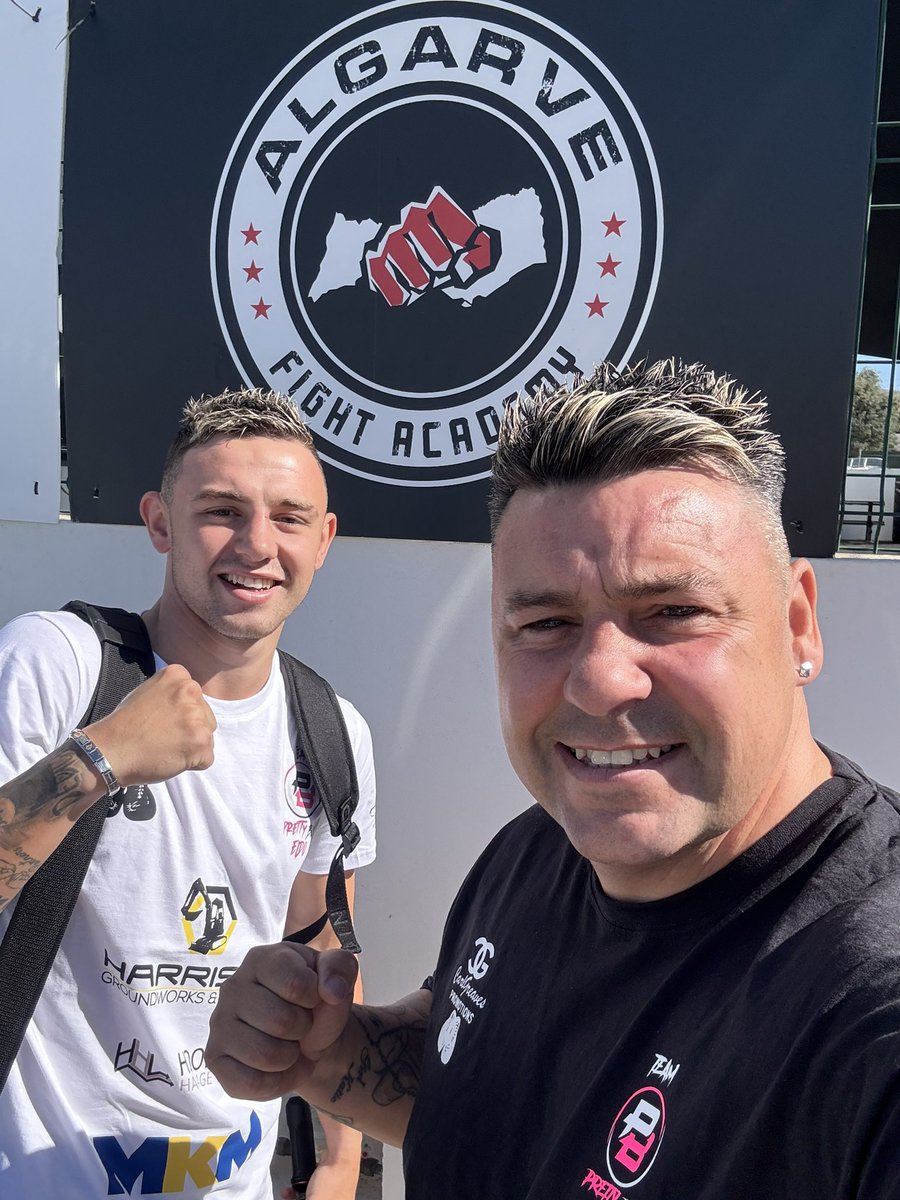 DarrenEldo's tweet photo. World Class Work Experience for pretty boy @HarveyEldo sharing the ring Charlie Edwards, fantastic rounds Banked @CarlGreavesPro & @AdamKet 👊

You will
Never make
HISTORY
If You Stay in your
COMFORT ZONE 💯👊
#TeamPrettyBoy https://t.co/yLT6P1mswH