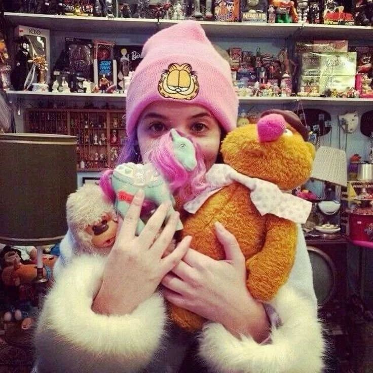 liz | saw mel ౨ৎ tweet media