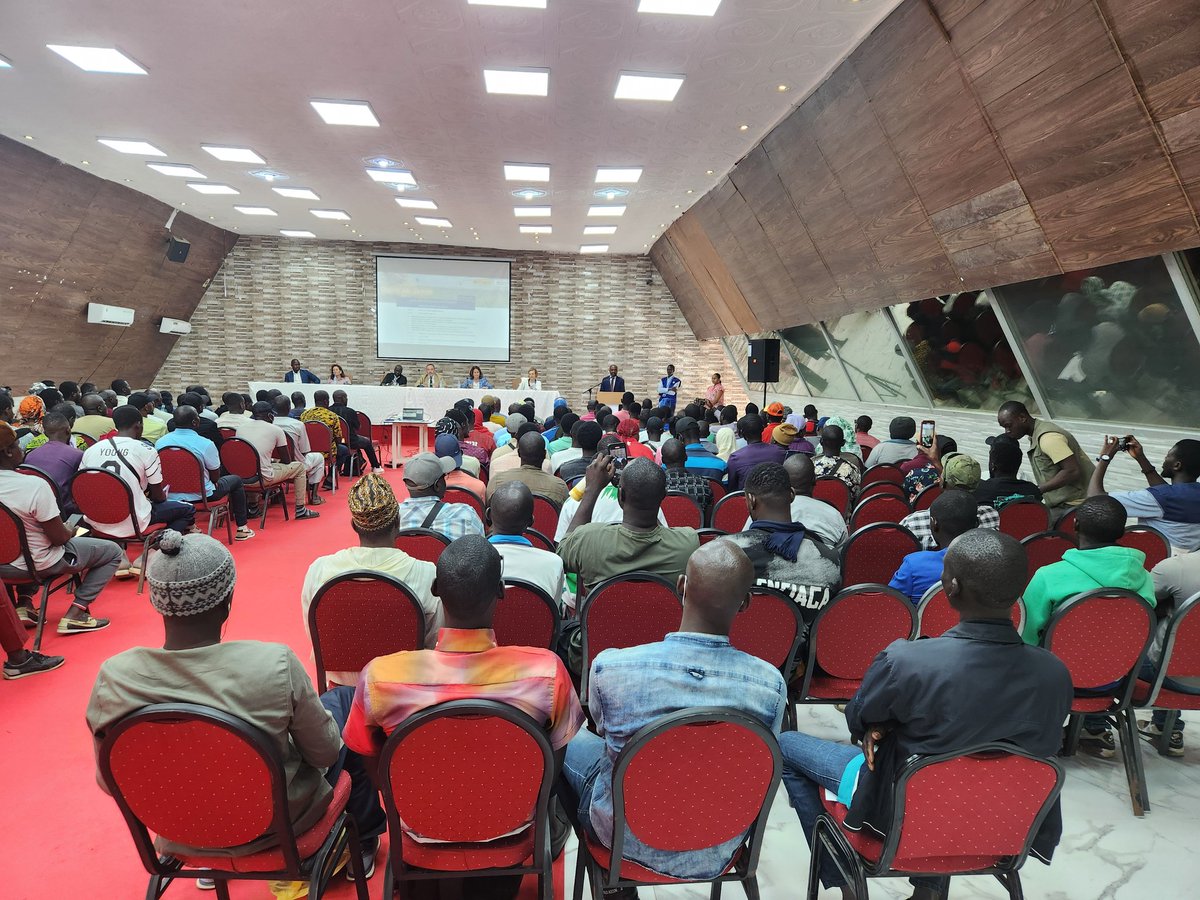 El director general de Gestión Migratoria de <a href="/inclusiongob/">Ministerio Inclusión Seguridad Social Migraciones</a>, D. Santiago Yerga, inaugura junto a la embajadora de <a href="/EmbEspSenegal/">Embajada de España en Senegal</a>, Dña. Dolores Ríos,  y las autoridades senegalesas, el curso de formación previa de los trabajadores del programa de Migración Circular en #Dakar