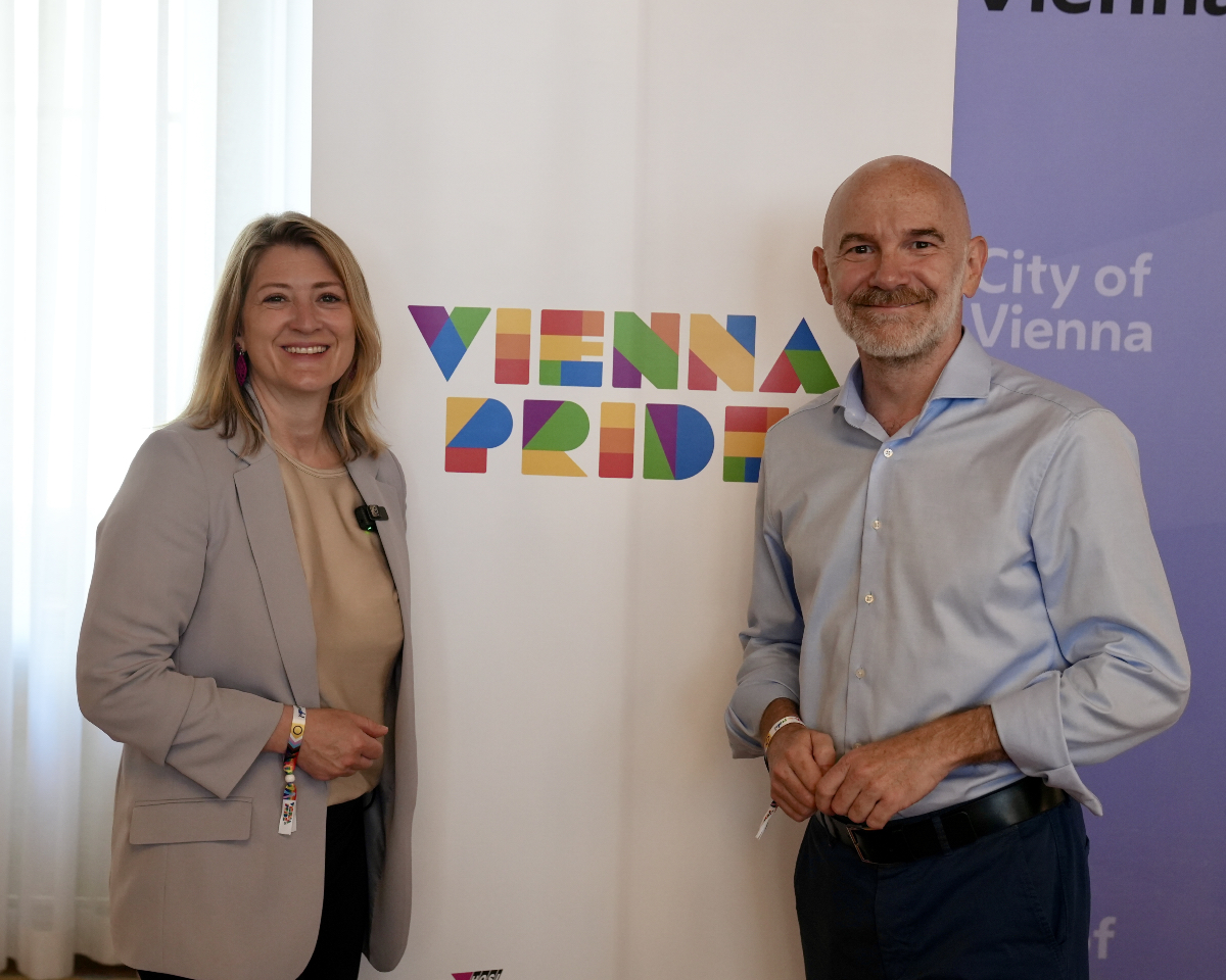 B_Emmerling's tweet image. 🌈 Gemeinsam stark, sichtbar & laut! Bei der heutigen Pressekonferenz drehte sich alles um die Vienna Pride 2025: „Unite in Pride!“ heißt es ab 31. Mai – mit Parade, Pride Village & Run. Wien bleibt Regenbogenhauptstadt! 💪✨