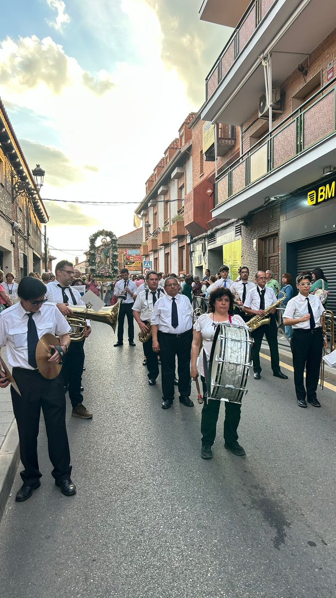 Procesión en honor a la Virgen de las Flores, Patrona de Algete. 💐🎼☺️