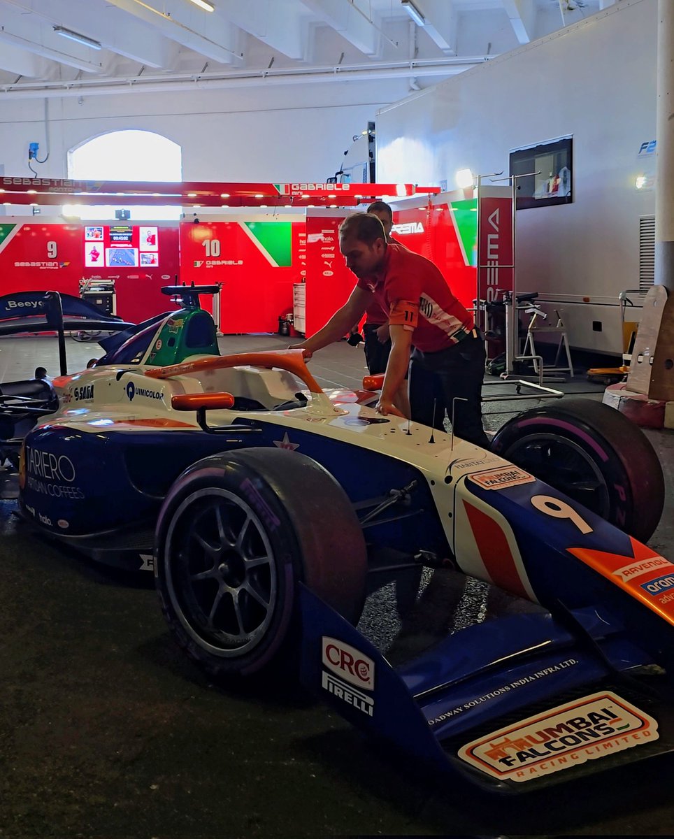 aauror4h's tweet photo. had the opportunity to be for the first time ever inside the @Formula2 paddock!
Words cannot explain how grateful I am, I'll always remember this day🥹🤍

#Formula2 #MonacoGP 
@Martinaaab__ @voidasiaa https://t.co/mJ3xNBZ8u9