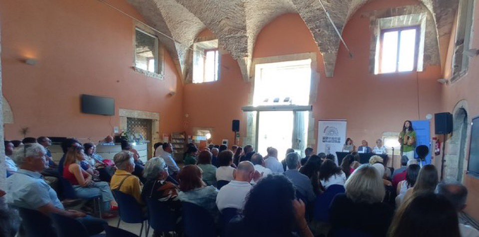 Centre d'Estudis Sinibald de Mas de Torredembarra tweet media