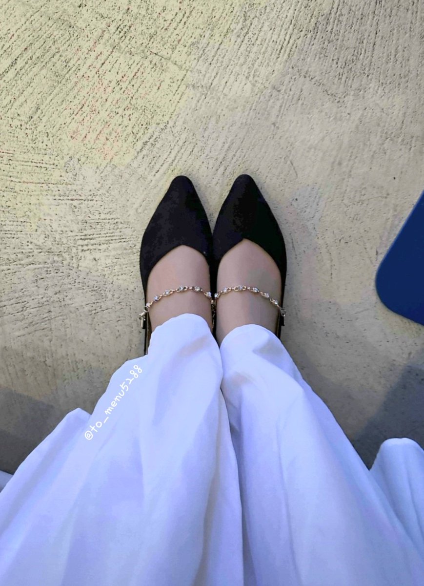 오늘 지갑은 누가 채울래?🏧
관리당할 호구들 튀어와ㅋ

#핀돔 #호구 #페티쉬 #핀섭 #상납 #인간atm