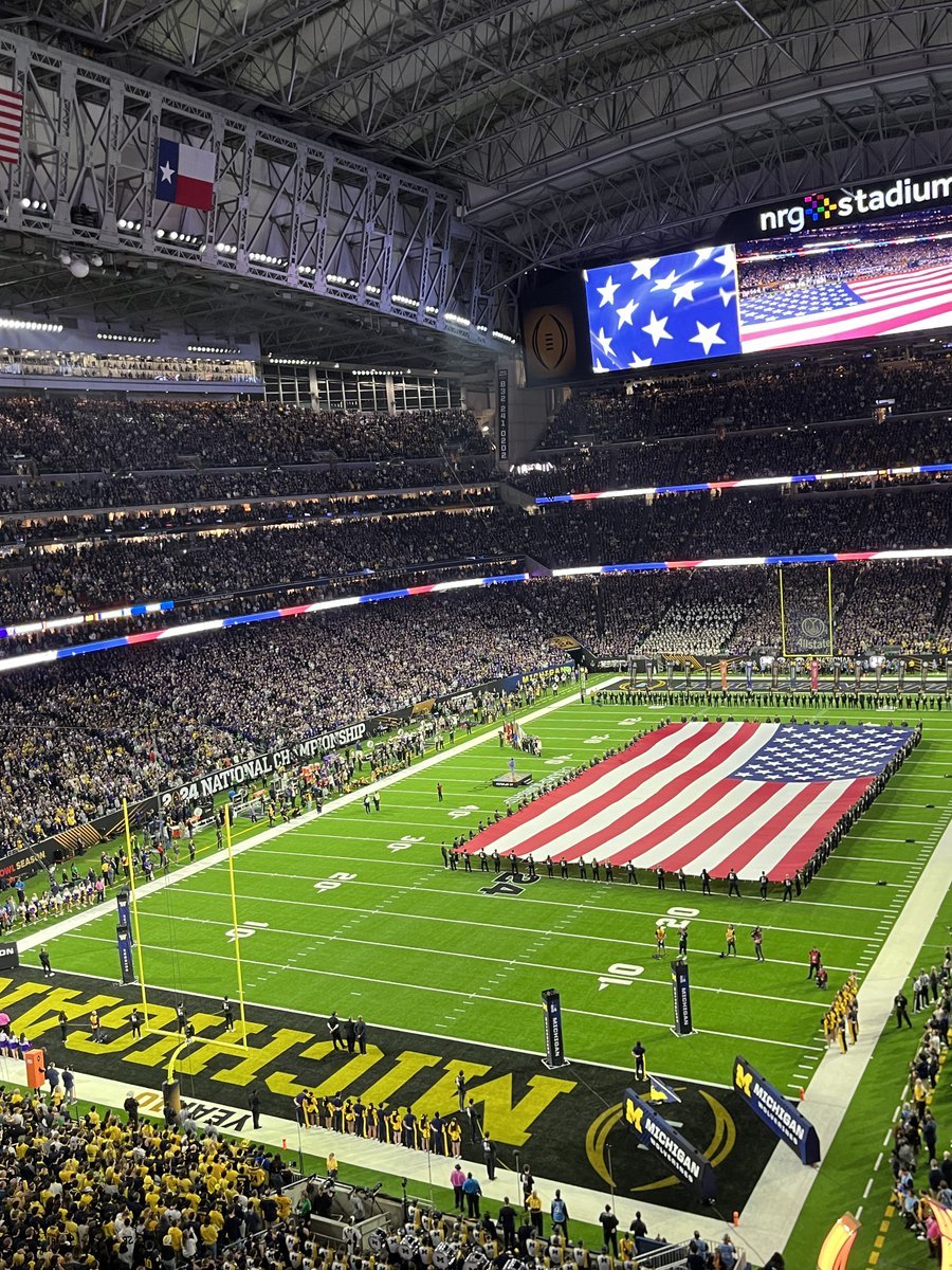 Today we remember those who fought to protect our country and gave their lives so that we could enjoy freedom.  We are deeply grateful for their sacrifices and we will always remember them with honor.