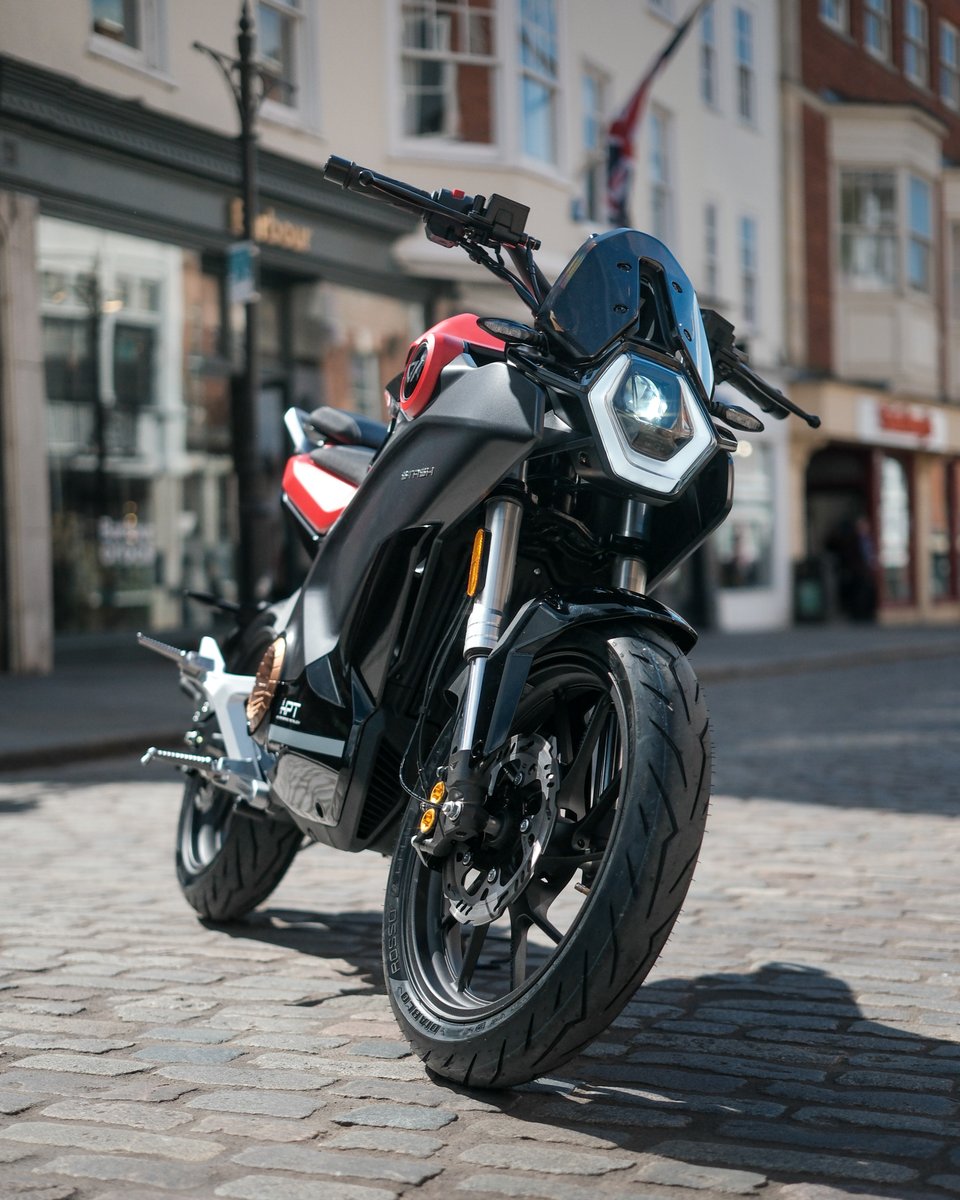 Vmoto Soco UK (@vmotosocouk) on Twitter photo "Where a conventional 125cc petrol bike can feel a bit wheezy and asthmatic, with a peaky four-stroke motor that needs to be revved for best power, the electric Vmoto Stash simply drives."
Read <a href="/MCNnews/">Motor Cycle News</a>' Vmoto Stash review: motorcyclenews.com/bike-reviews/v… "Where a conventional 125cc petrol bike can feel a bit wheezy and asthmatic, with a peaky four-stroke motor that needs to be revved for best power, the electric Vmoto Stash simply drives."
Read <a href="/MCNnews/">Motor Cycle News</a>' Vmoto Stash review: motorcyclenews.com/bike-reviews/v…