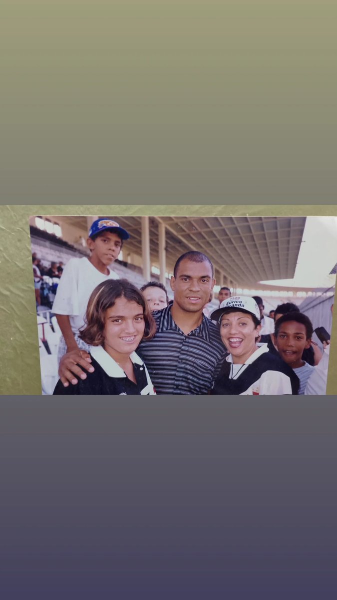 VniadaConceioM4's tweet image. #TBY Saudades desses CRAQUES