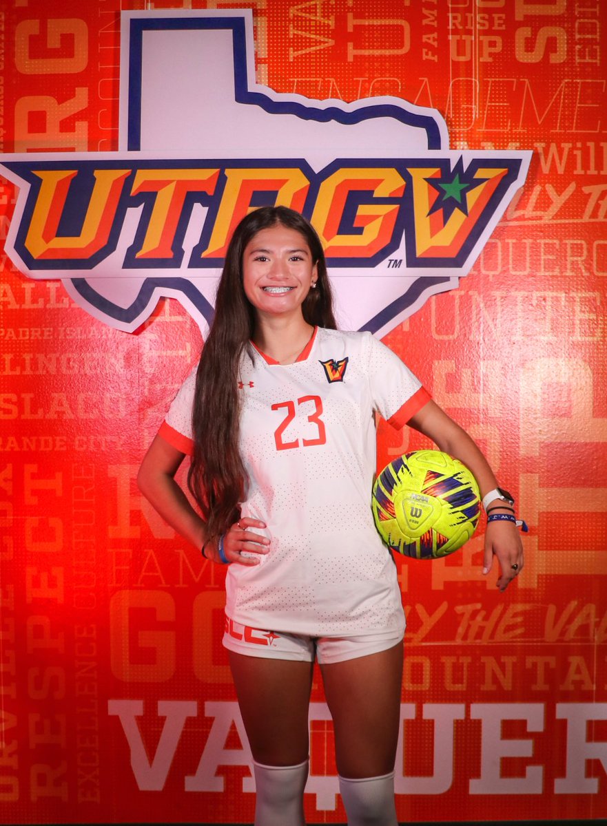 Anu Aalona tweet media