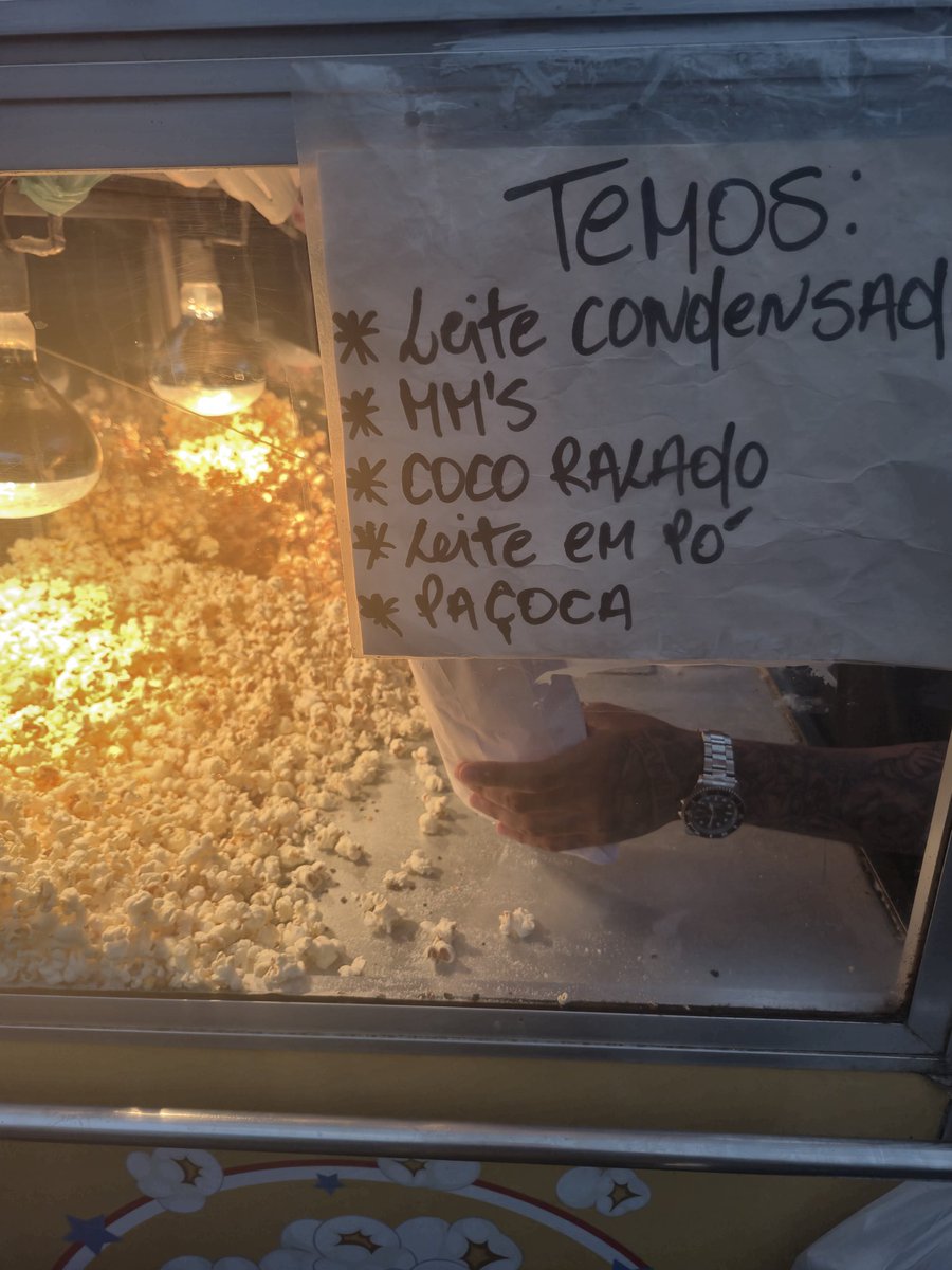 loveonstudy's tweet photo. morrendo de saude da pipoca da ufrj + meu ultimo bandeco 🙏🥺 https://t.co/vFYcaKvhF4