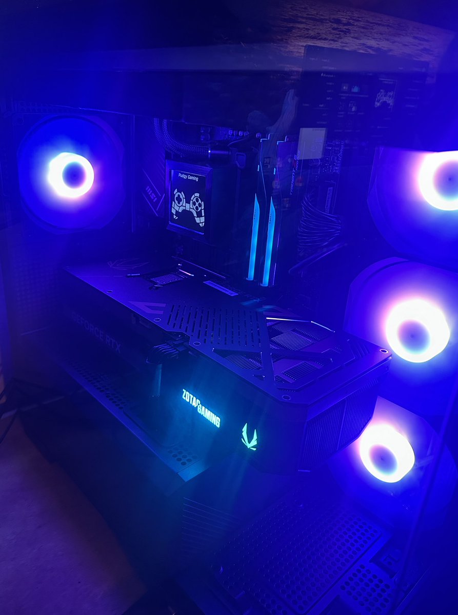 thanks to <a href="/FoxPC_com/">FoxPC</a> for getting me right with the Pudgy Gaming PC

at least now I’m getting sent to the gulag in 4K Ultra settings 🫡