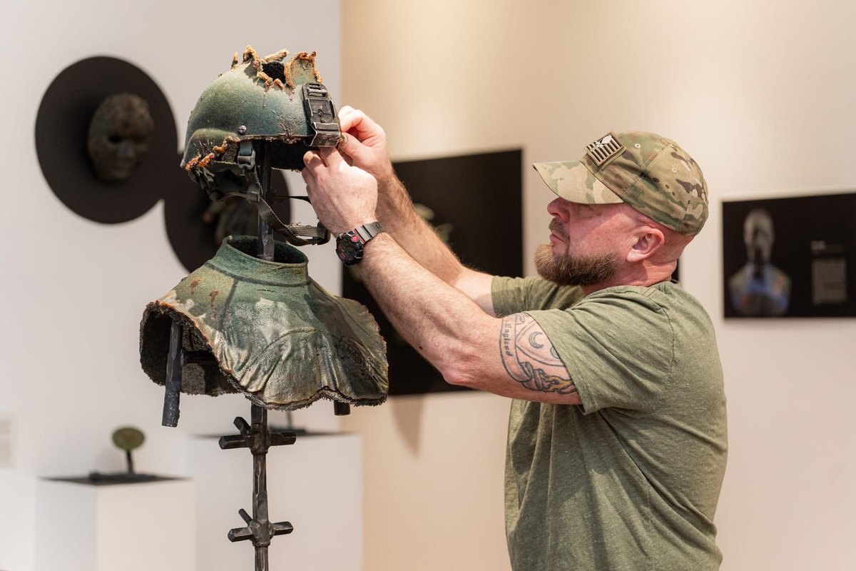 FayetteCoPA's tweet image. ❤️🤍💙 #FayetteCoPA is home to a large number of military personnel, both past and present, and towns and organizations throughout the county make sure to honor those servicemen and women at every opportunity.