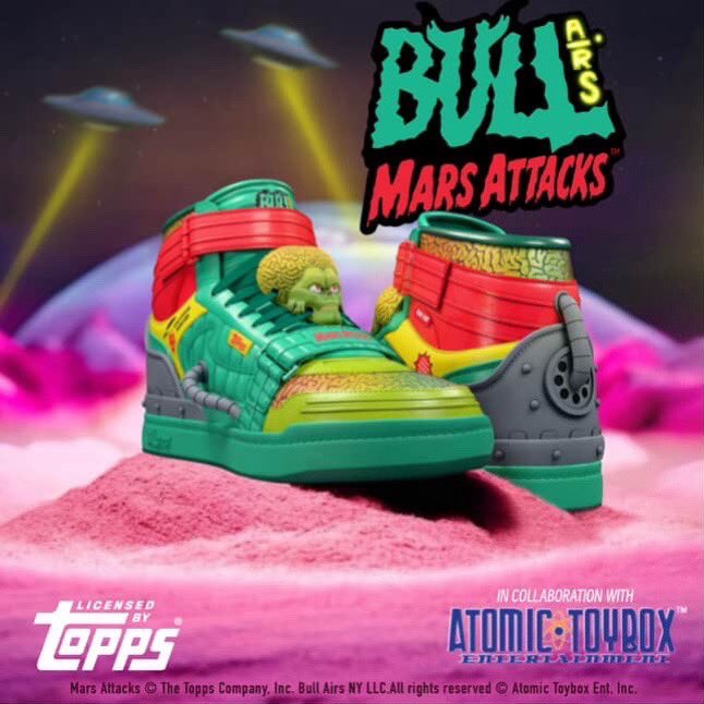 ALIENS. LASERS. SNEAKERS.
Bull Airs™ x Mars Attacks!™ is invading your closet - and your childhood memories.
In collaboration with @atomictoybox 
#BullAirs #MarsAttacks #ToppsTradingCards #AtomicToybox #LimitedDrop #AckAck #SneakerheadsUnite #nostalgiaattack