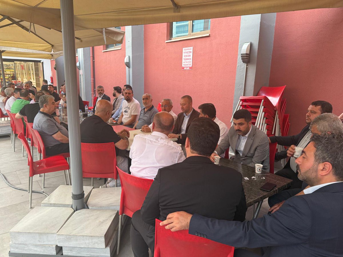 AK Parti Gaziantep (@akpartig_antep) on Twitter photo İl Başkan Vekilimiz Sayın Memik Terlemez, İl Başkan Yardımcılarımız ve İl Yönetim Kurulu Üyelerimiz ile birlikte; İl Yönetim Kurulu Üyemiz Sayın Kemal Özufacık'ın Anjiyo ameliyatı geçiren babası için hastanede geçmiş olsun ziyaretinde bulundular.
<a href="/fmfedaioglu/">Fatih Muhaddis FEDAİOĞLU</a>
<a href="/MemikTerlemezz/">Memik Terlemez</a> İl Başkan Vekilimiz Sayın Memik Terlemez, İl Başkan Yardımcılarımız ve İl Yönetim Kurulu Üyelerimiz ile birlikte; İl Yönetim Kurulu Üyemiz Sayın Kemal Özufacık'ın Anjiyo ameliyatı geçiren babası için hastanede geçmiş olsun ziyaretinde bulundular.
<a href="/fmfedaioglu/">Fatih Muhaddis FEDAİOĞLU</a>
<a href="/MemikTerlemezz/">Memik Terlemez</a>