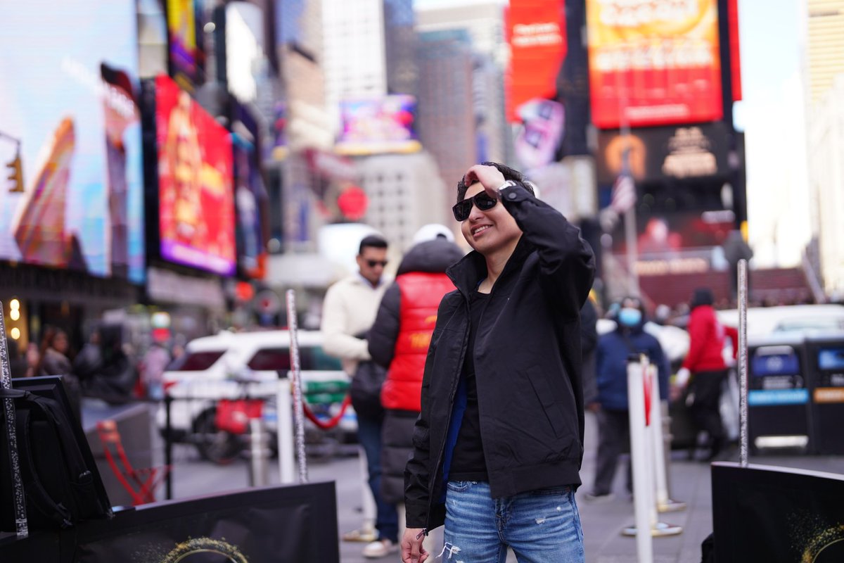 alemikeofficial's tweet photo. New York City 🏙️ #newyork #gay #bdsm  #bondage https://t.co/fbTSzHEW1G
