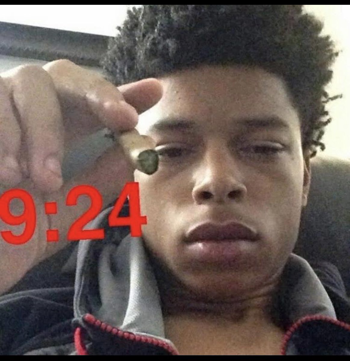 Ghost_3200's tweet image. Most days I miss lil Red so much I need him to speak to  me, Adrian cuz I’m mad you left and I’m still mad about lil Duck and Aji really was a problem hurt we divided cause together we was stronger. #32nd #Ycg