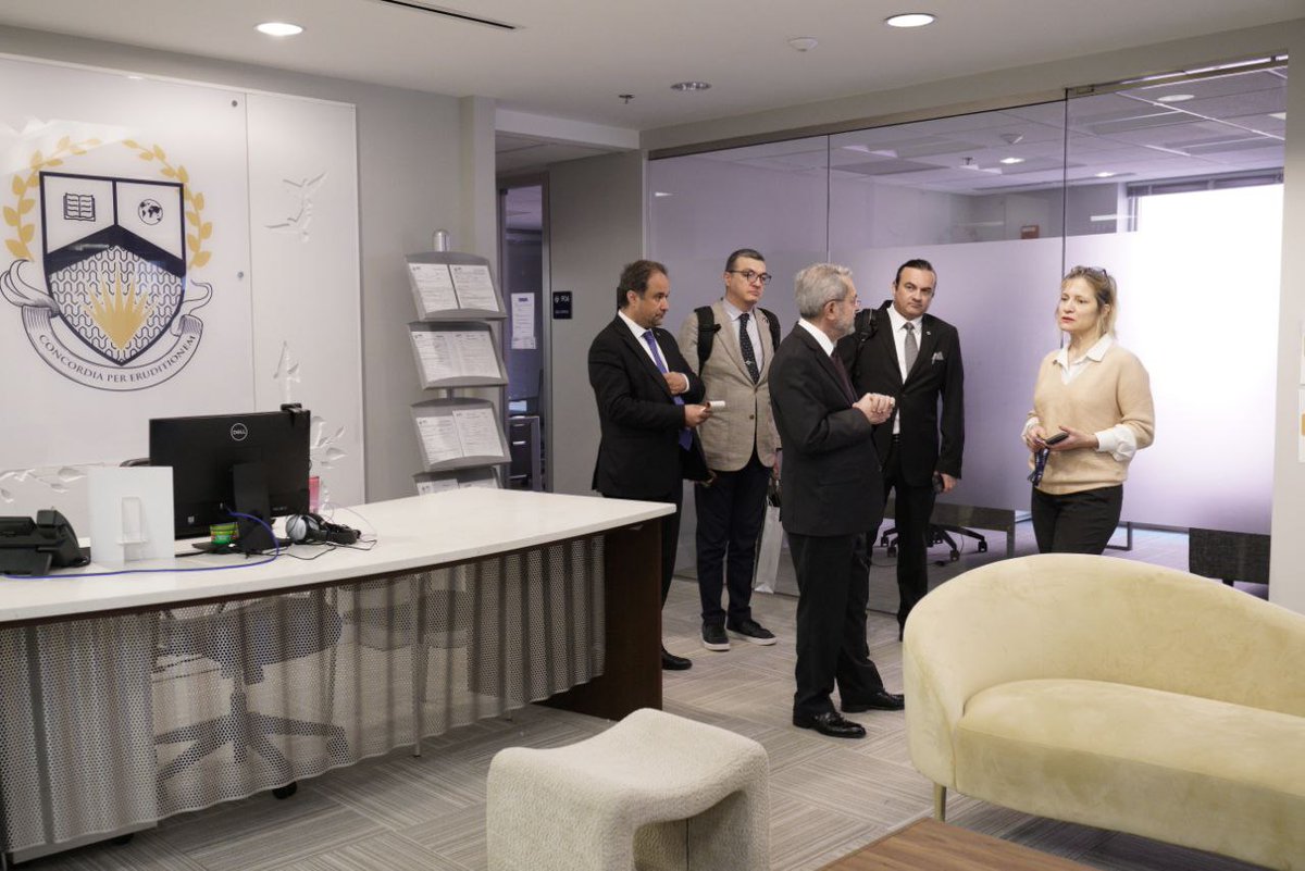 Bay Atlantic University Rektörü Prof. Dr. Sn Sinem Vatanartıran'ı [<a href="/sinemisv/">Sinem Vatanartiran</a>] ziyaret ederek üniversite hakkında bilgiler aldık.  
YÖK tarafından tanınan Üniversite ile özellikle İşletme, Büyük Veri, Yapay Zeka, Siber Güvenlik alanlarında işbirliği yapma hususlarında mutabık