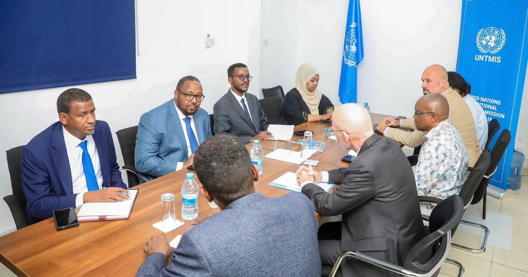 carigaabo's tweet image. The President of SSC-Khaatumo, H.E. Abdulqadir A. Ali, met with the UN Special Representative for Somalia, H.E. James Swan. They discussed peace, institution-building, and UN support.
Somalia #UNSupport @UN
@SSCKhaatumo