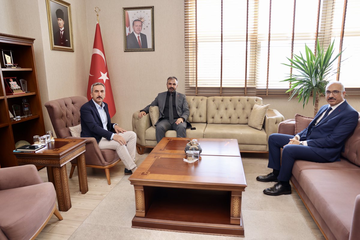 Adana İl Millî Eğitim Müdürlüğü (@adanamem) on Twitter photo İl Millî Eğitim Müdürümüz Sn. Yusuf Tüfekçi, Sarıçam Kaymakamı Sn. Murtaza Dayanç’ı makamında ziyaret etti. Ziyarette ilçedeki eğitim yatırımları, projeler ve eğitim-öğretim faaliyetleri üzerine değerlendirmelerde bulunularak görüş alışverişinde bulunuldu.<a href="/tcmeb/">Millî Eğitim Bakanlığı</a> <a href="/tufekciyusuf/">Yusuf TÜFEKÇİ</a> İl Millî Eğitim Müdürümüz Sn. Yusuf Tüfekçi, Sarıçam Kaymakamı Sn. Murtaza Dayanç’ı makamında ziyaret etti. Ziyarette ilçedeki eğitim yatırımları, projeler ve eğitim-öğretim faaliyetleri üzerine değerlendirmelerde bulunularak görüş alışverişinde bulunuldu.<a href="/tcmeb/">Millî Eğitim Bakanlığı</a> <a href="/tufekciyusuf/">Yusuf TÜFEKÇİ</a>