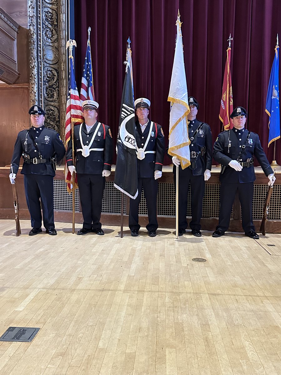 #ArlingtonMa Thank you to the joint Arlington Fire and Police for participating in today’s Memorial Day ceremonies