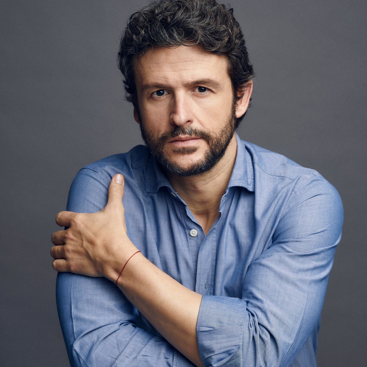 PreviouslySerie's tweet photo. #MachosAlfa

🔴NOVEDAD🔴

¡Fichaje conocido!

Diego Martín (#MuertosSL, #AquíNoHayQuienViva) se incorpora a la 4T de #MachosAlfa tal y como avanza @yotele.

El actor se incorpora con un personaje RECURRENTE, no episódico o un mero cameo. https://t.co/UBzQmNKhNt