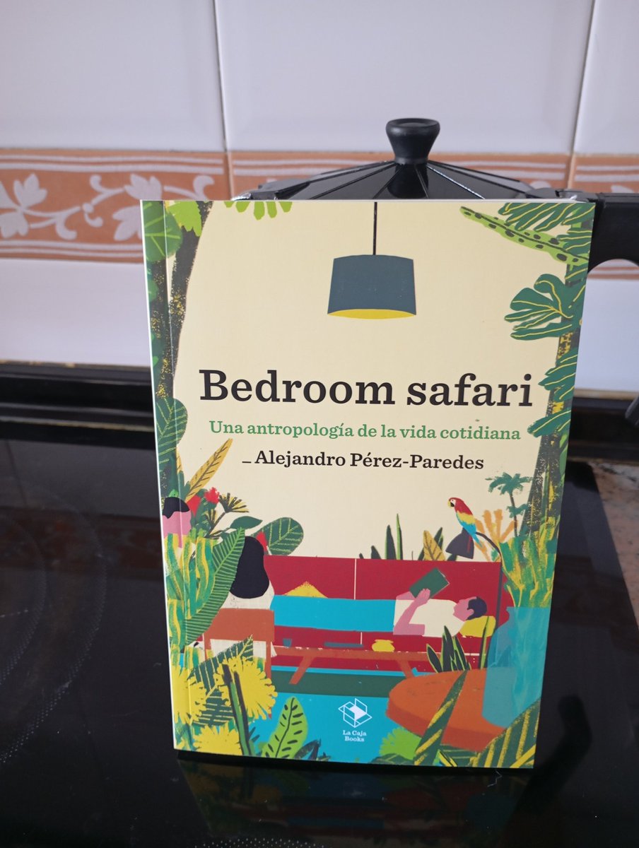 Ayer mismo estuve en un debate intenso sobre la casa. Qué oportuno. Muchas gracias, <a href="/LaCajaBooks/">La Caja Books</a>