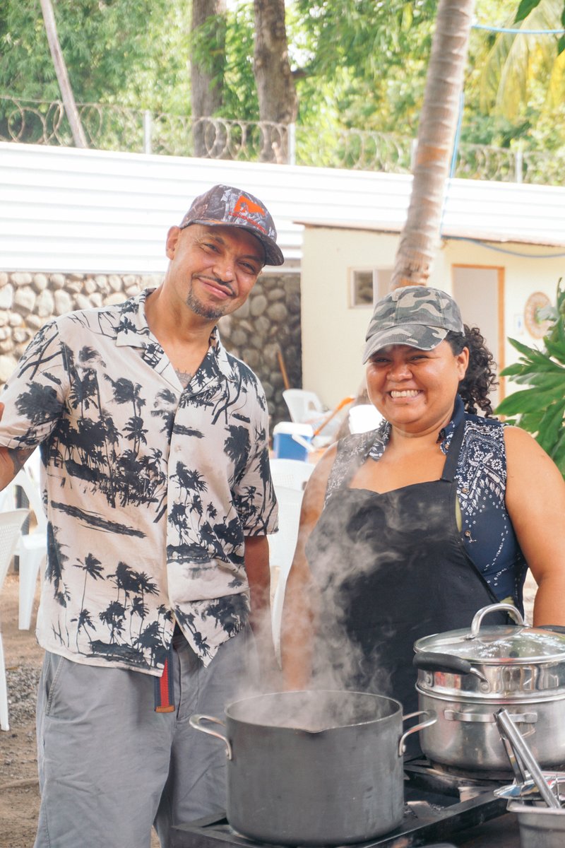 bitcoin_bazar's tweet photo. ๐งก This Saturday is the Bitcoin Bazaar!
๐ Bitcoin Beach | ๐๏ธ May 31st
An inclusive market โ Salvadorans, foreigners, visitorsโฆ everyone is welcome! ๐๐๏ธ
Support local vendors, pay with sats โก
Food, handmade goods & good vibes ๐๐งก
#BitcoinBazaar #BitcoinBeach https://t.co/PEqZZzDHFz