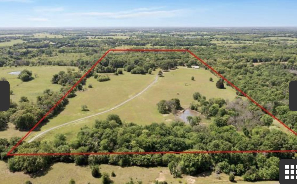 JennFair7's tweet photo. Are you looking to invest in your own slice of #Texas?
Looking for a weekend retreat?
This property with 86 acres wonโt last long. Close to I-20 and an hour to Dallas.
DM me for more info.
#FathomRealty
#KirbyCoRealtyGroup
https://t.co/kGEbcdS3Z4 https://t.co/CPYkGLtYtW