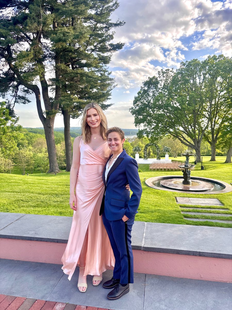 Best wedding date a girl could ask for 🫶