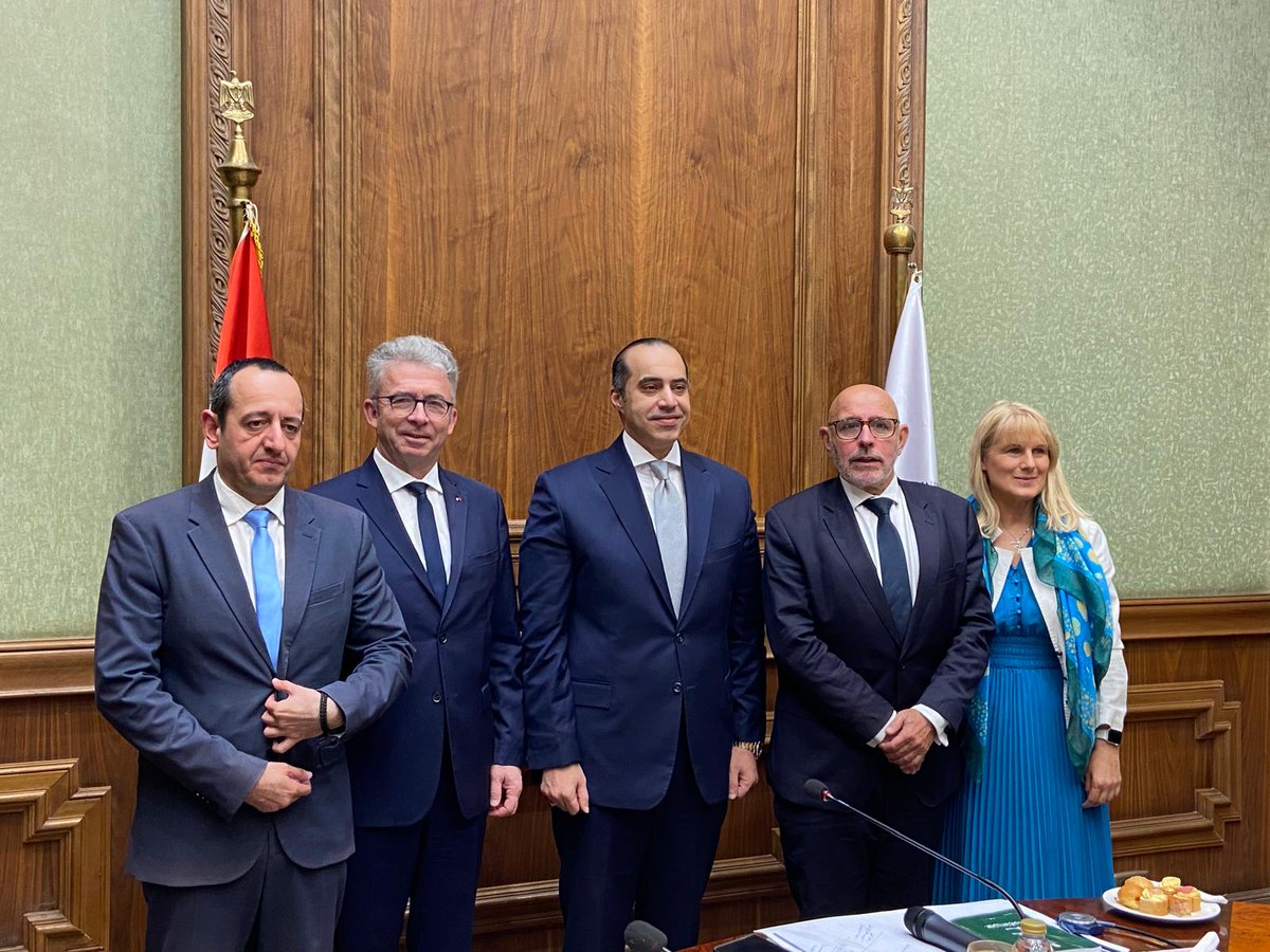 ep_diplomacy's tweet image. #DMAS members met in Cairo with their Egyptian counterparts - their 1st since 2018. Meetings reflected the shared commitment to a strong EU-Egypt partnership. 
Chair @PrLCastillo concluded by inviting 🇪🇬 MPs to the European Parliament in 2026 for the next EU-Egypt IPM. 🇪🇺🤝🇪🇬