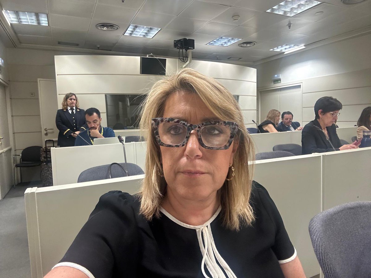 Arrancamos una semana intensa con la Comisión Constitucional del Senado, pleno, trabajo que esperemos tenga sus frutos para la gente. <a href="/Senadoesp/">Senado de España</a> <a href="/gpssenado/">PSOE SENADO</a>