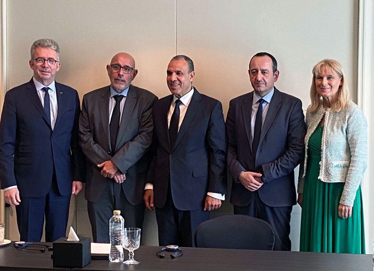 ep_diplomacy's tweet image. 🇪🇺🇪🇬 MEPs met with H.E. Dr. Badr Abdelatty, Minister of Foreign Affairs during the EU-Egypt IPM in Cairo.

#parliamentarydiplomacy #DMAS
