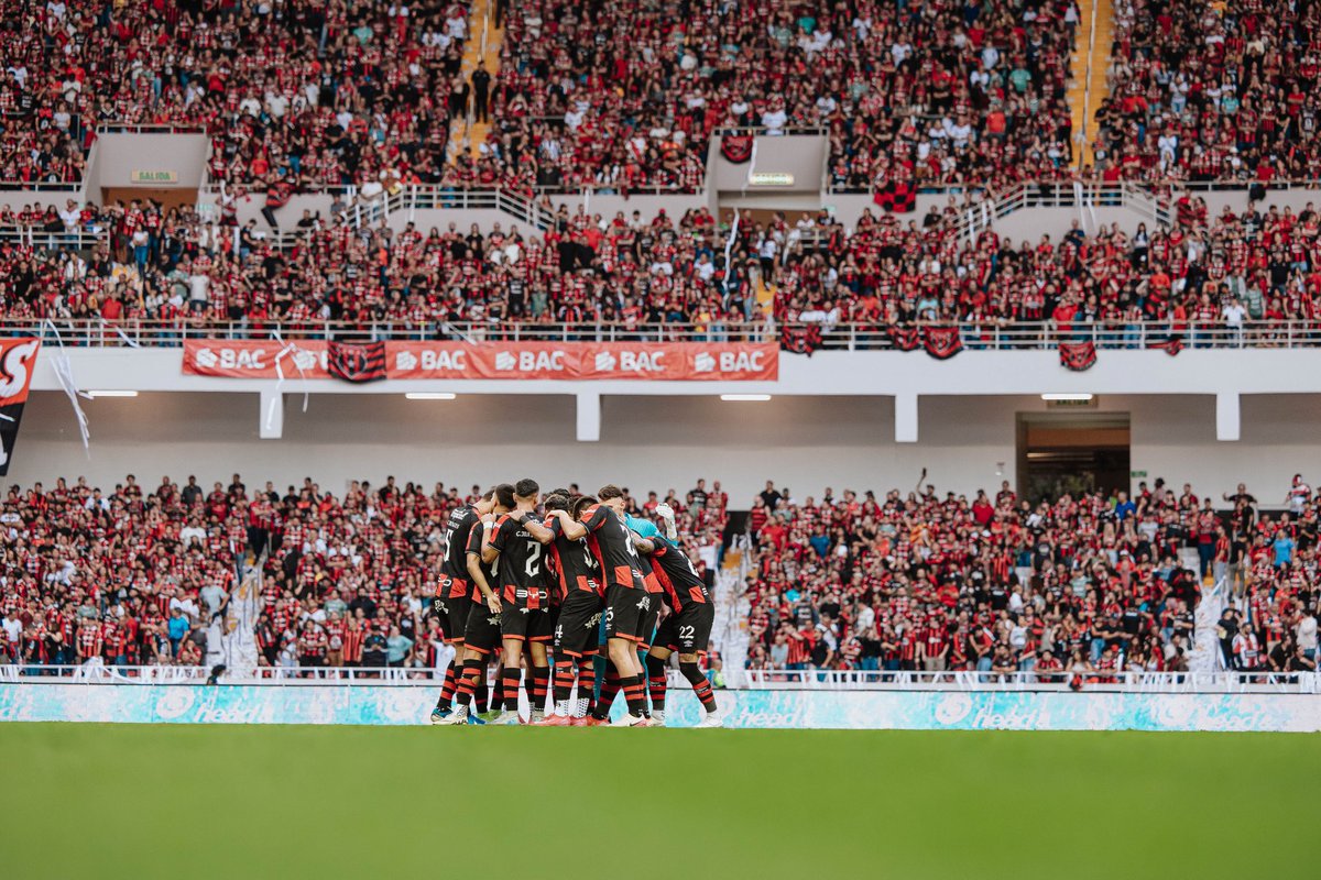 Vamos Don Oscar
Vamos los jugadores
Vamos nosotros, La Gente.

¡VAAAAMOS LIGA! 
Fe intacta para el miércoles ❤️🖤