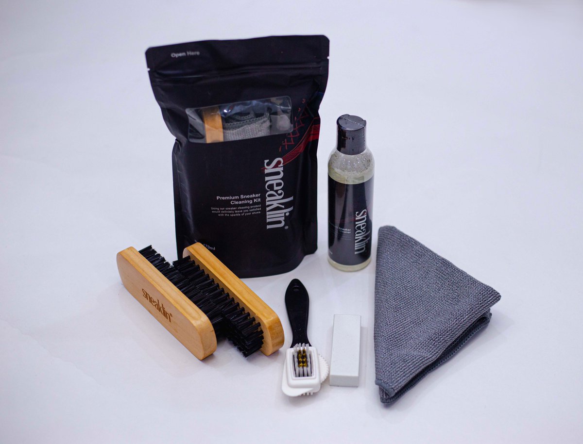 getsneaklin's tweet photo. Take on the sneaker world this week with Sneaklin’s premium cleaning kit 🪖🏂 https://t.co/CuwBKbBKmd
