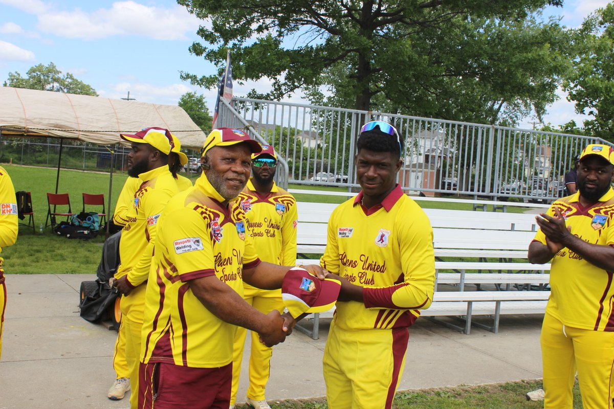 Queensunited82's tweet image. Marlon Williams debuting for Queens United Sports Club.