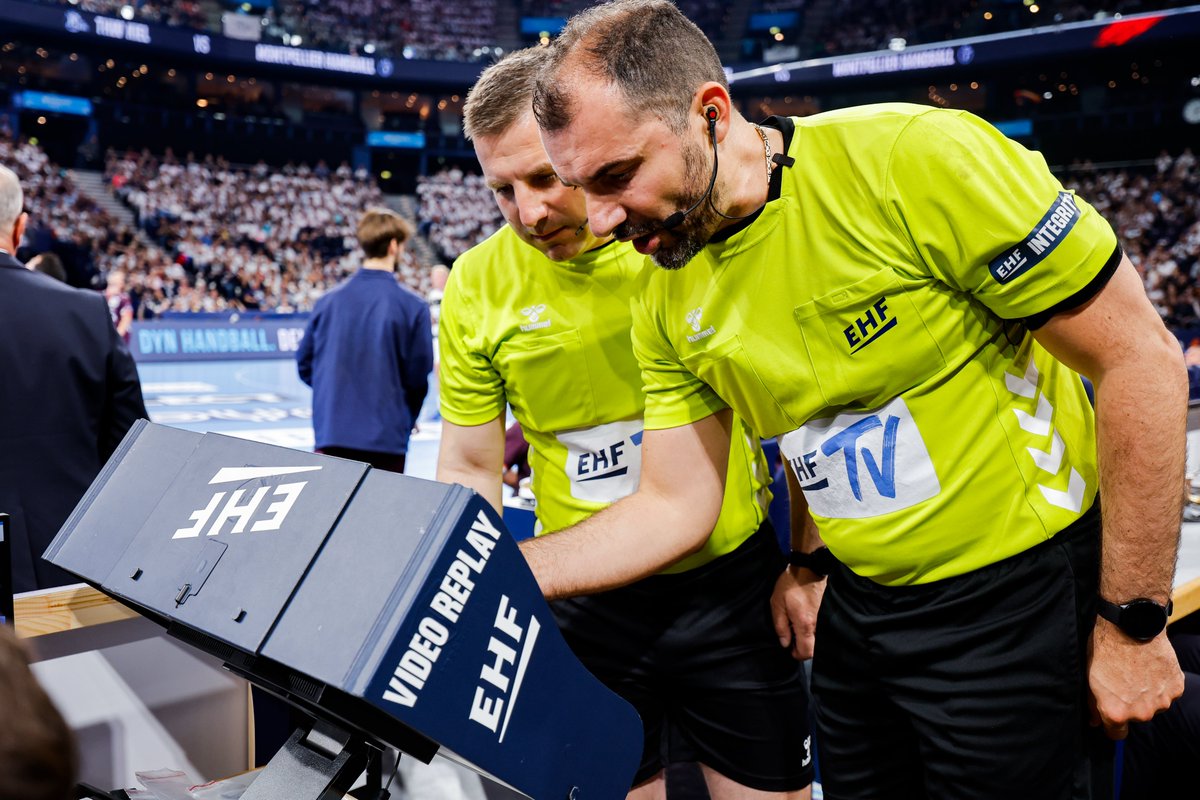 VOGO (@vogo_group) on Twitter photo At VOGO, we are proud to support top-level handball with our video replay and audio communication systems for referees. 🎥🎧
What a semi-final! 🔥<a href="/mhbofficiel/">Montpellier Handball</a> claimed a win over Kiel, thanks to a last-second goal from Ahmed Hesham!
© Photos EHF/Kolektiff 🙏<a href="/EHF_Activities/">European Handball Federation</a> At VOGO, we are proud to support top-level handball with our video replay and audio communication systems for referees. 🎥🎧
What a semi-final! 🔥<a href="/mhbofficiel/">Montpellier Handball</a> claimed a win over Kiel, thanks to a last-second goal from Ahmed Hesham!
© Photos EHF/Kolektiff 🙏<a href="/EHF_Activities/">European Handball Federation</a>