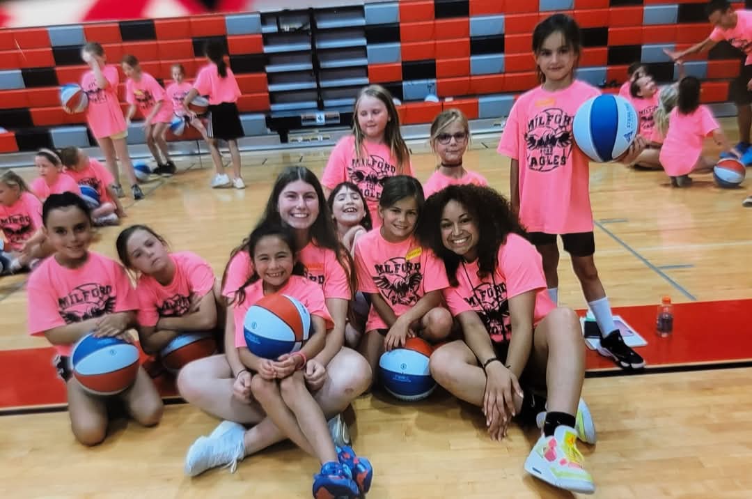 SIGN UP HERE FOR Milford GIRLS Basketball  Camp!  See you Wednesday!  …mptedvillagesoh.sites.thrillshare.com/o/milfordathle…