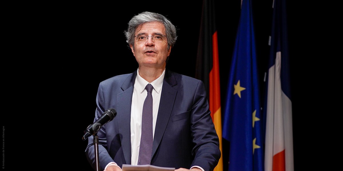 🇩🇪-🇫🇷 Konvergenz bei den gesellschaftlichen Herausforderungen rund um das Lebensende. Vielen Dank an Jean-François Delfraissy, Präsident des Nationalen Ethikrats Frankreichs, für seine Ausführungen, die von großer Besonnenheit und Menschlichkeit im Umgang mit dem Thema zeugen.