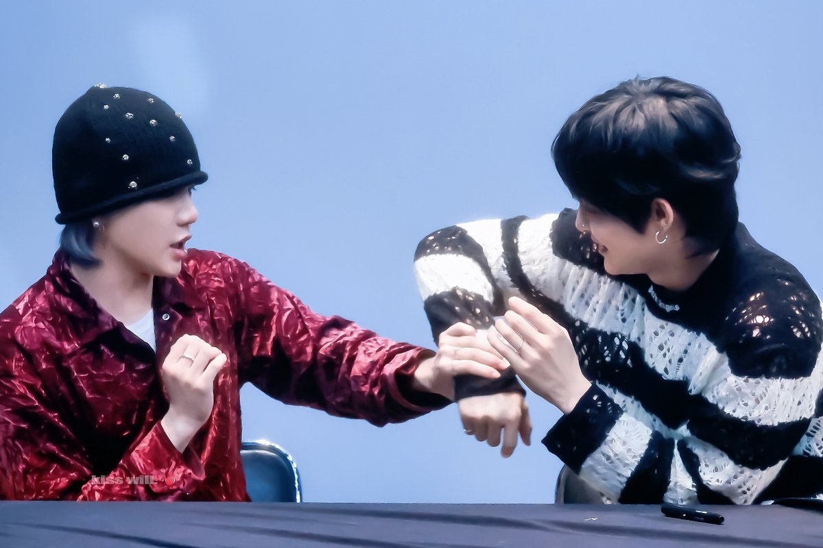 kisswill tweet media