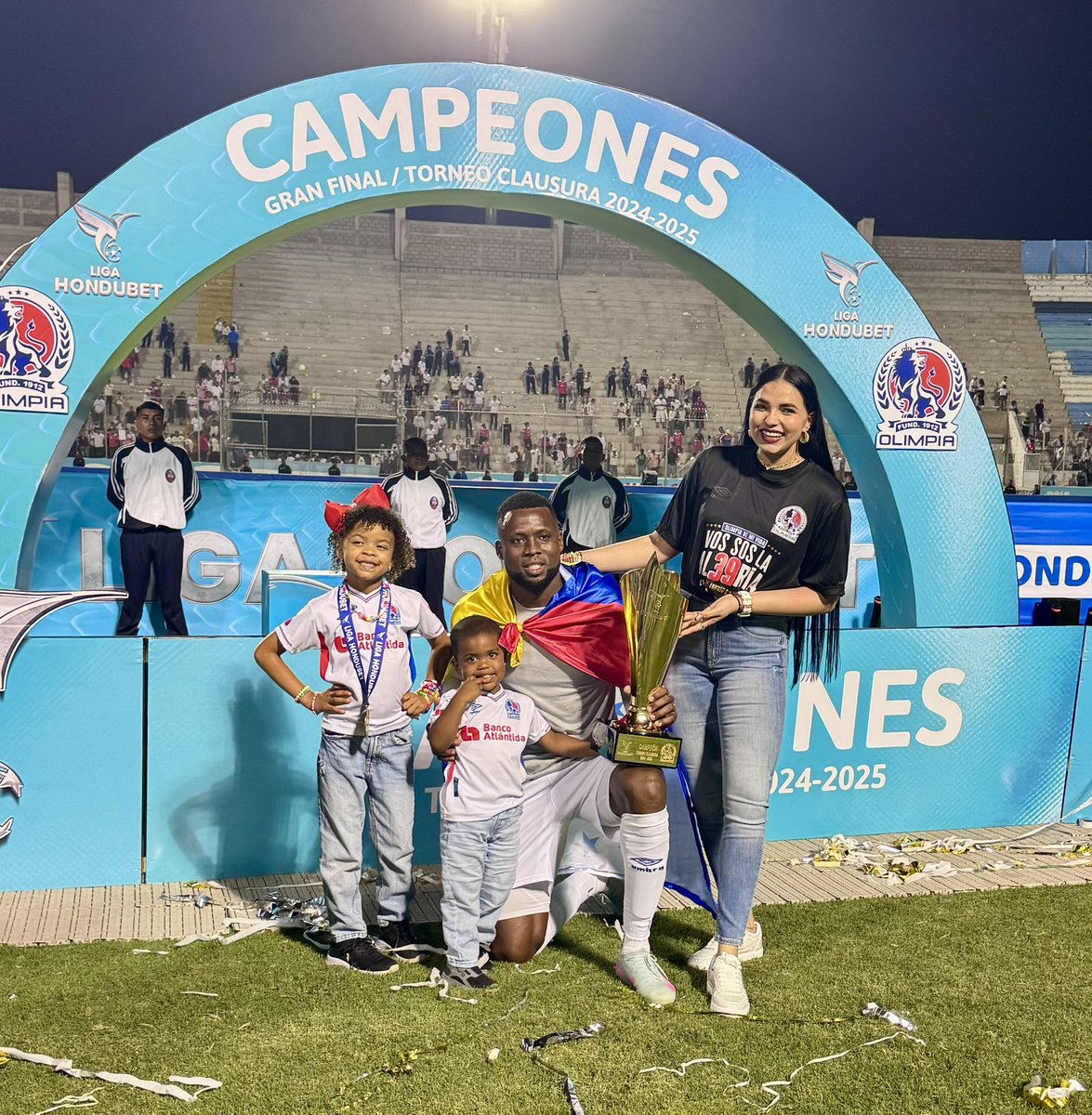 yusting arboleda tweet media