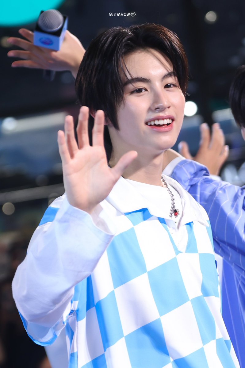 ✨25.05.25 ︴#NestlePureLifexBUS  

น่ารักจังน้องเอ ~💖

#AAashirakorn
#BUSbecauseofyouishine
#บัสเสิร์ฟเนสท์เล่เพียวไลฟ์