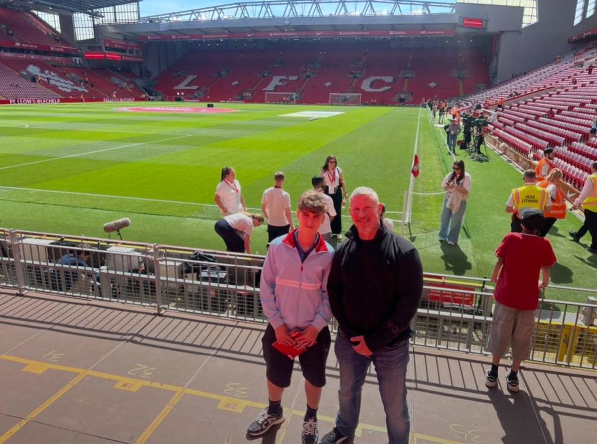 Mikels trophyless reds 🔴⚪️ roll on 25/26 🥳🥳