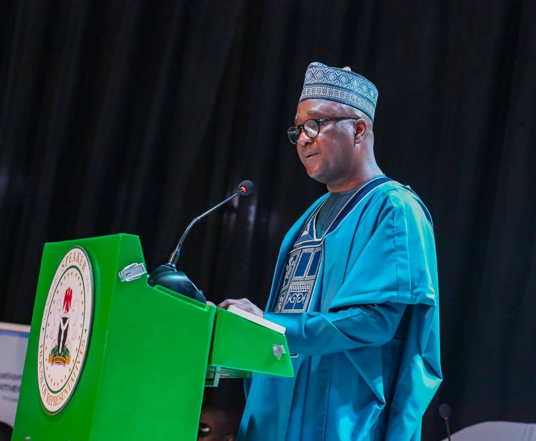 WITHDRAWAL OF THE BILL ON COMPULSORY VOTING

Following extensive consultations with a broad spectrum of stakeholders, I wish to inform the public that I have decided to withdraw the Bill to Amend the Electoral Act 2022 to make voting mandatory for all eligible Nigerians, which I