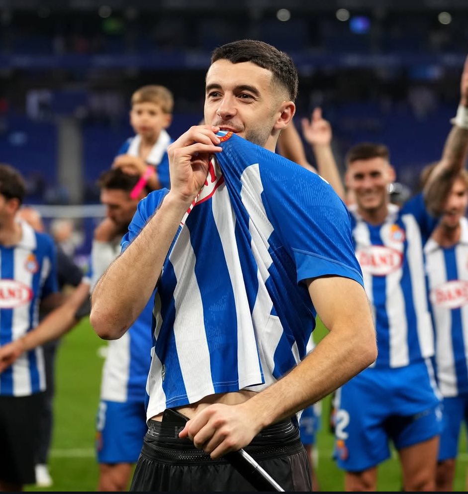 Joan García no ve clara la idea de ir al Barça y se lo habría comunicado al Espanyol en las últimas horas. El chico prefiere irse a la Premier.