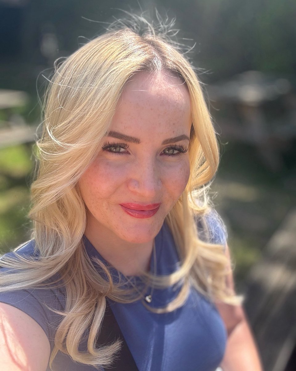 Jeannine Barry (@jeannine_barry) on Twitter photo Happy Bank Holiday Monday ๐ Enjoying a long walk and my new fav tune by <a href="/ellalangleymsic/">Ella Langley</a> ๐ง Have an amazing day!! Happy Bank Holiday Monday ๐ Enjoying a long walk and my new fav tune by <a href="/ellalangleymsic/">Ella Langley</a> ๐ง Have an amazing day!!