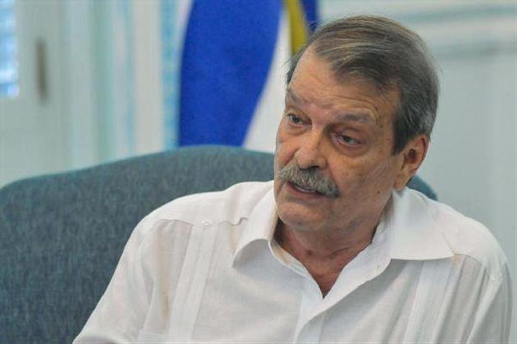 Oscar928292007's tweet photo. El ministro de Relaciones Exteriores de Cuba, Bruno Rodríguez, encabezará hoy un homenaje póstumo al destacado diplomático de la nación caribeña Abelardo Moreno Fernández, según notificó la Cancillería.#CubaCoopera https://t.co/GUzoFkE0kG