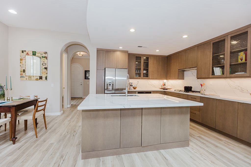 FollowTTours's tweet photo. .Open House-Monday 12-5PM-FSBO 3-bed-2.5 bath.Exceptional kitchen & master bath remodel. Numerous upgrades throughout. Quiet Street with a High Walk-Score.
Address: 2740 E. Bainbridge Rd, San Diego, CA 92106
#RealEstate #SanDiego #California #Coastal https://t.co/h0Pg59a4ts https://t.co/ZzqFIogTF9