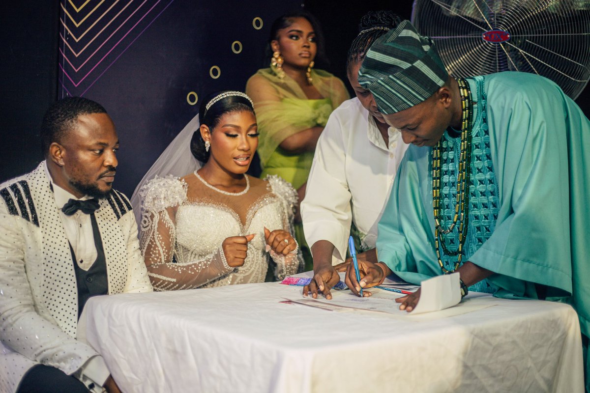 barry_rafa's tweet image. My Beautiful Younger Sister got married on the 24th of May, thanks to everyone who honoured my invitation, @Toriah__ @officialatambi @Bassey_Ita_ @Sweet_ivy_Cakes Thank You Guys ❤️
