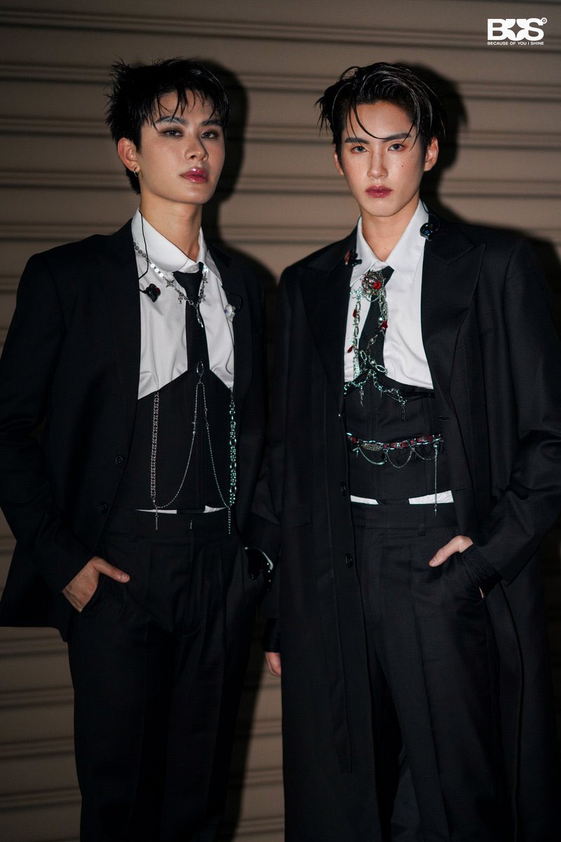 อย่างตึง